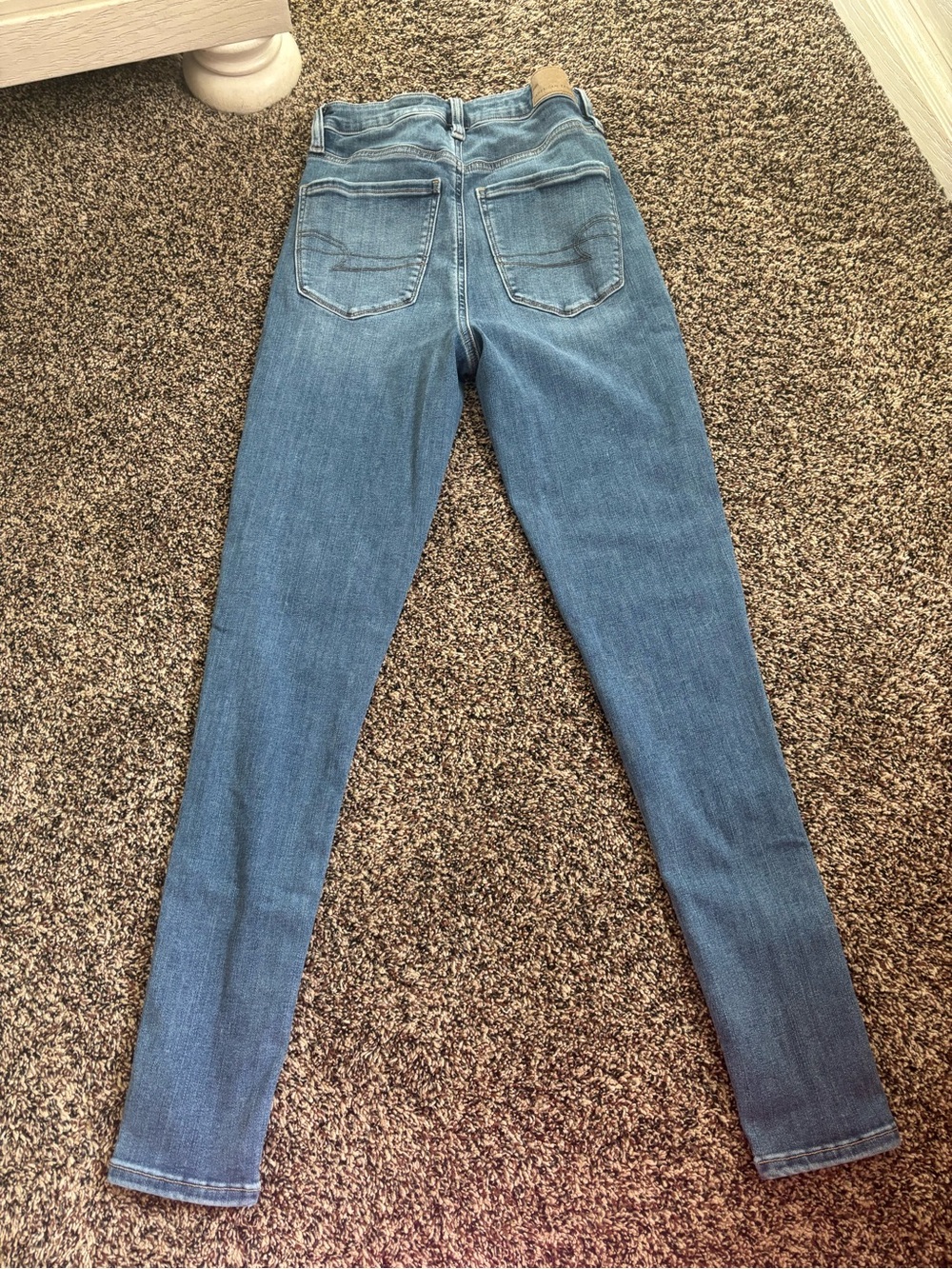 American Eagle Outfitters Light Blue High-Rise Skinny Jeans